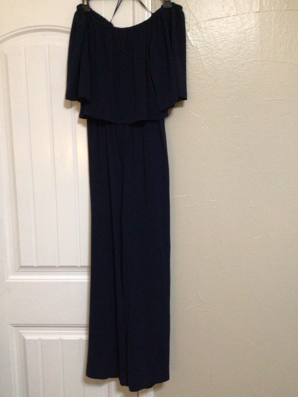 Sugar + Lips~ Women’s Off the Shoulders Romper~ Navy~ Size Medium